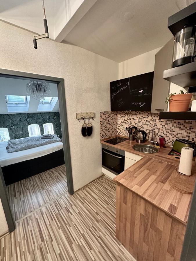 Apartment Zum grünen Hirsch inkl. Parkplatz Érfurt Exterior foto