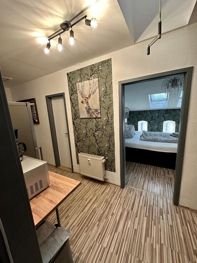 Apartment Zum grünen Hirsch inkl. Parkplatz Érfurt Exterior foto